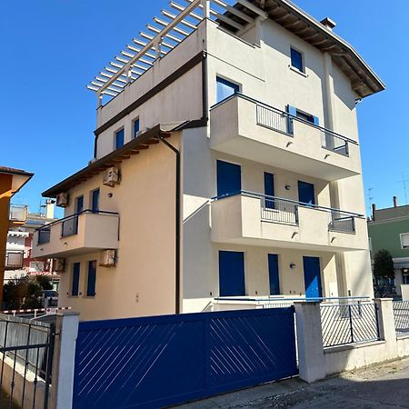 Residence Stefania - Agenzia Cocal Caorle Eksteriør billede
