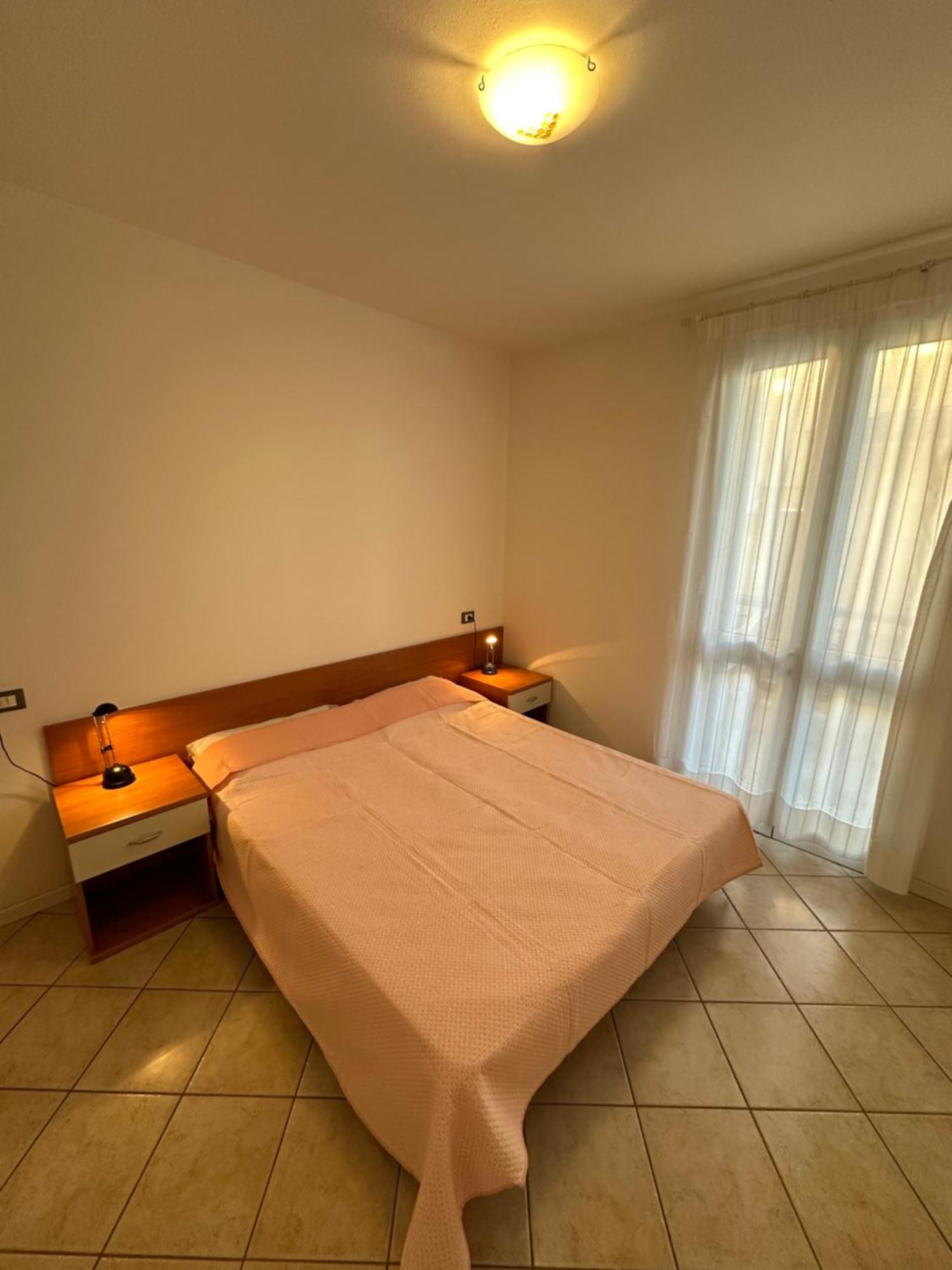 Residence Stefania - Agenzia Cocal Caorle Eksteriør billede
