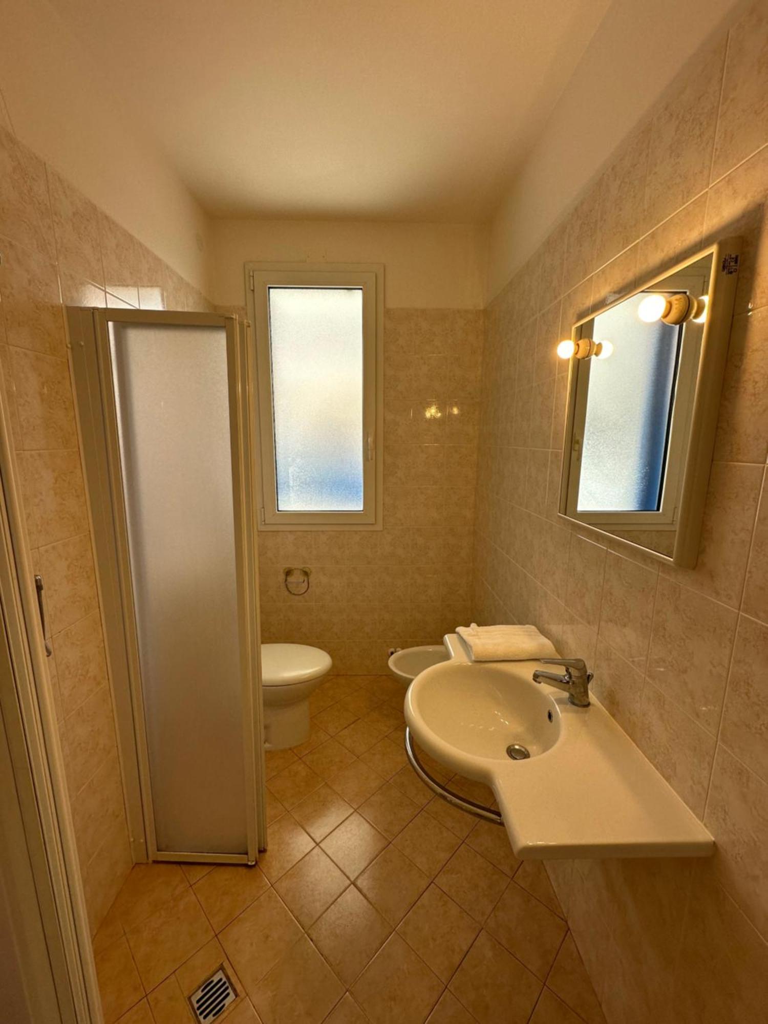 Residence Stefania - Agenzia Cocal Caorle Eksteriør billede